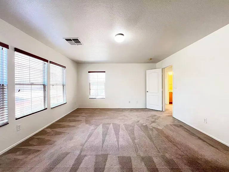 11143 Ranch Valley St — Photo 15