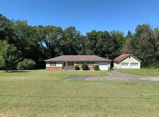 221 Cedar Springs Dr, Bowling Green, KY 42101