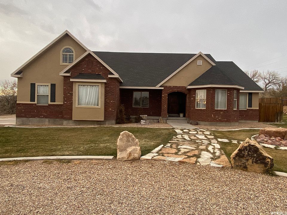 1518 Cottonwood Loop, Roosevelt, UT 84066 MLS 1853115 Zillow