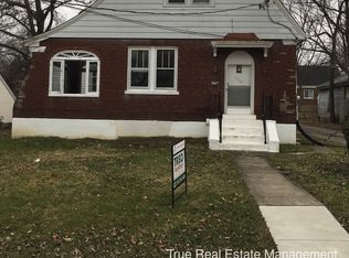 1607 Clover Ln, Cincinnati, OH