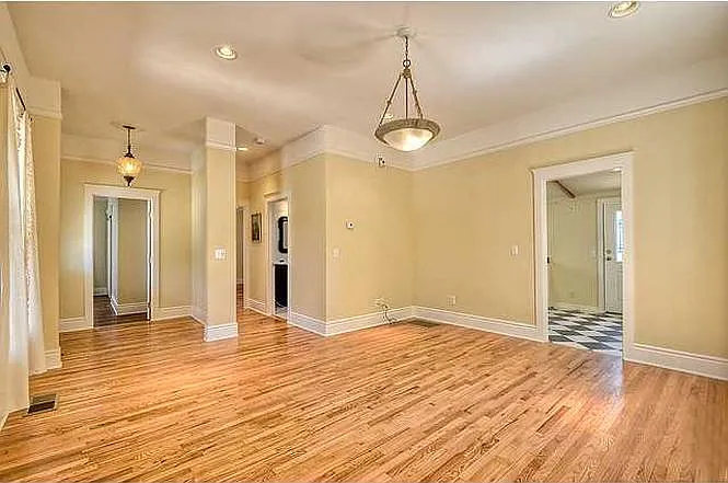 2 bed, 934 sqft, $2,775 — Photo 2