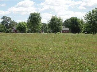 84 Bell Dr W, Winchester, TN 37398