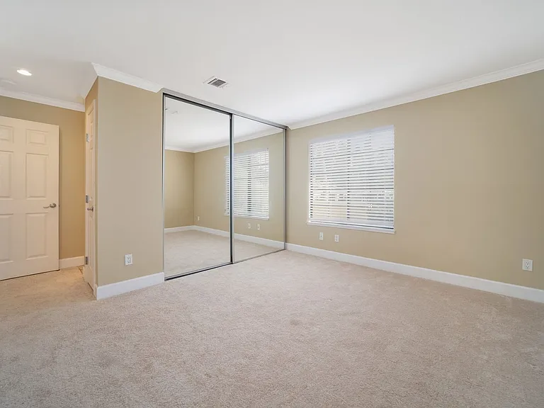 330 Eastridge Dr — Photo 20