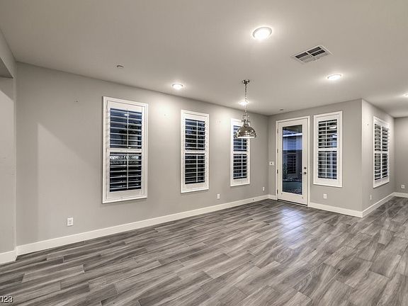 5th image of 4253 Sunrise Flats St