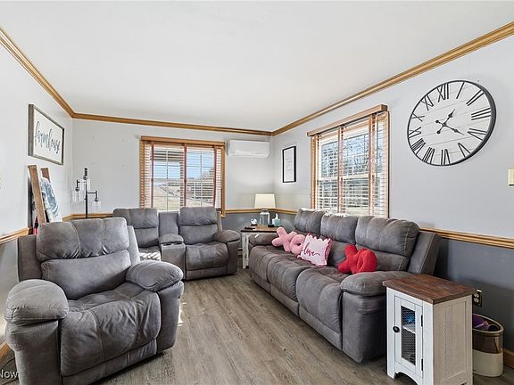 3rd image of 1084 Township Road 1806