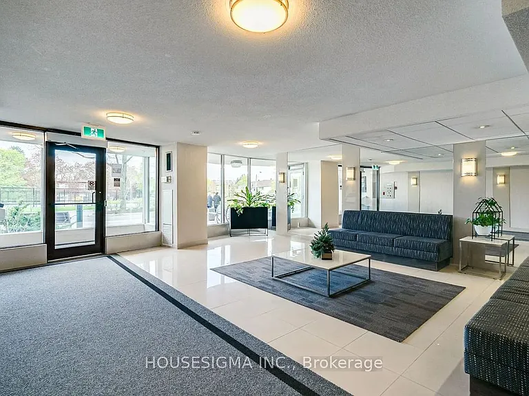 55 Huntingdale Blvd #1804 — Photo 2
