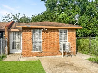 7856 Sun St, New Orleans, LA 70128