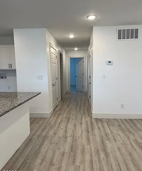 4001 Preston Hwy #6 — Photo 7