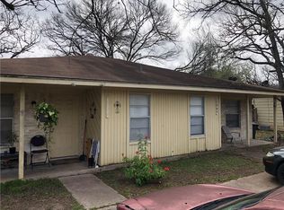 1004 Navarro Dr, College Station, TX 77845