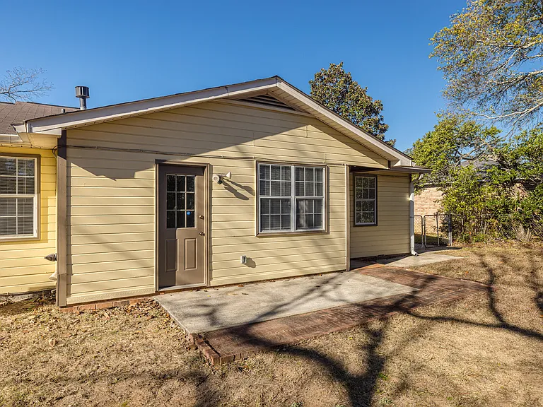 125 Magnolia Dr — Photo 36