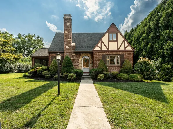 822 Hornblende Ave, Kennett Square, PA 19348