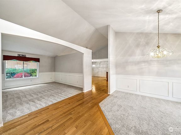 3rd image of 8923 119th Street Ct E
