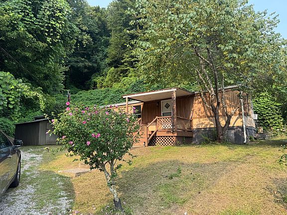 2nd image of 365 Quicksand Rd