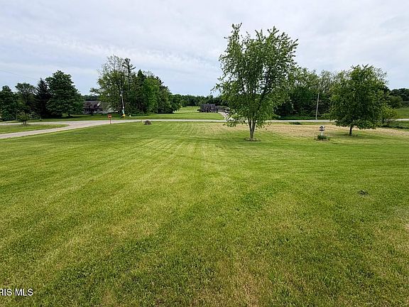 3rd image of 19099 County Road 2