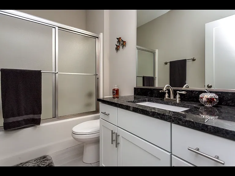 2714 NW 164th Ln — Photo 2