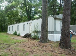 1035 Hickory St, Waskom, TX 75692