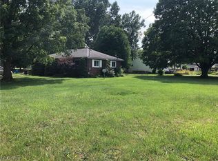 1440 Karl Dr, Akron, OH 44321