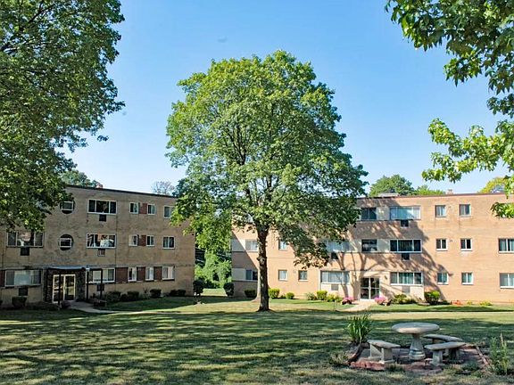 5th image of 8320-34 Delcrest Dr #8326-2A