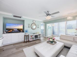 746 Eagle Creek Dr UNIT 102, Naples, FL 34113