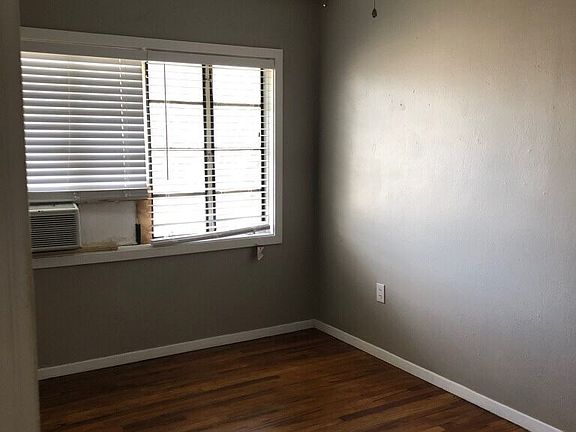 3rd image of 2100 Echols St APT 7