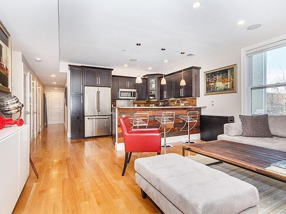 2nd image of 178 W 4th St Unit 2A