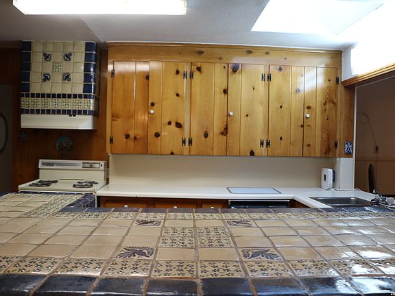 5th image of 102 AUDREY ALENE DR