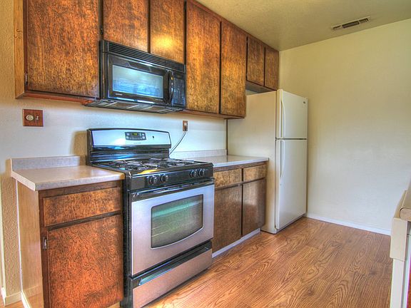5th image of 5728 10th St