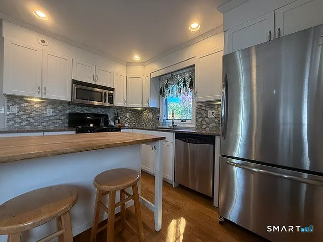 40 Austin Rd — Photo 14