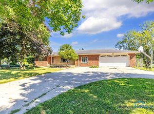 10904 Sylvania Metamora Rd, Berkey, OH 43504