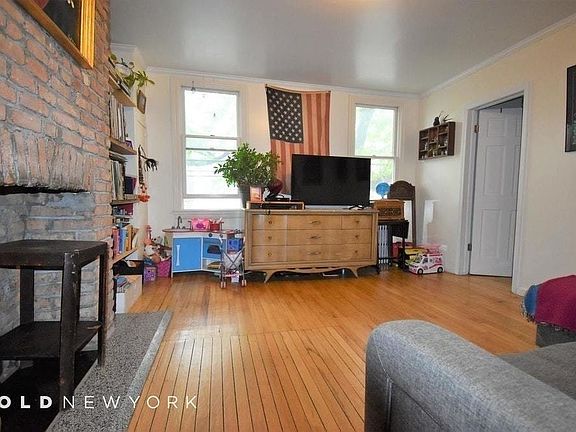 4th image of 199 Jackson St #2A
