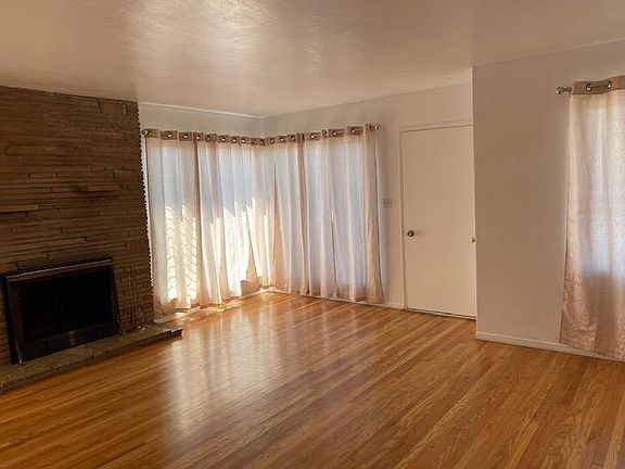 3rd image of 3521 College Ave