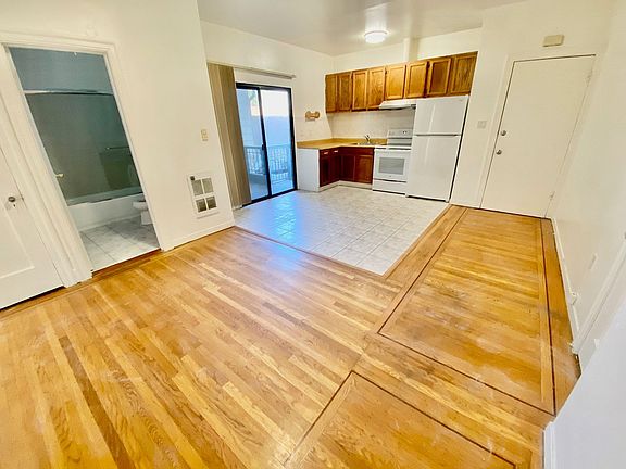 3rd image of 2518 San Bruno Ave