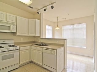 2365 Birch Run Cir #C, Herndon, VA 20171