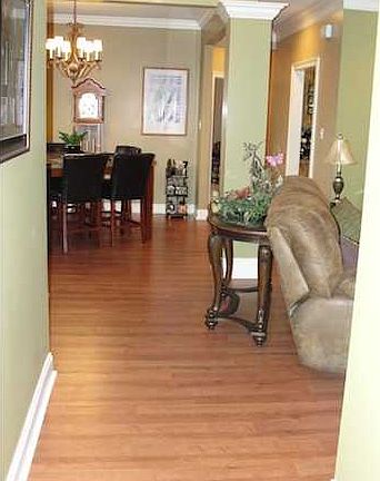 4th image of 327 Village Park Dr