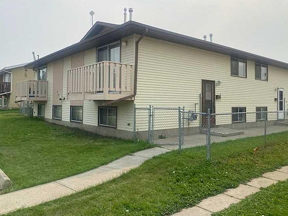 2nd image of 56 Cosgrove Cres