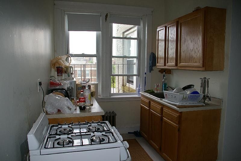 2nd image of 1687 Commonwealth Ave #17FJFBF