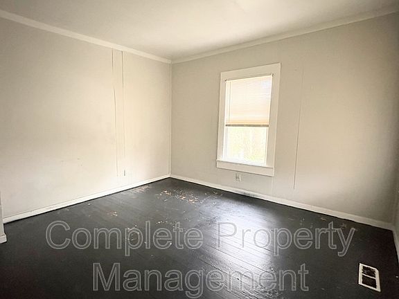 2nd image of 4029 44th Ave N #1
