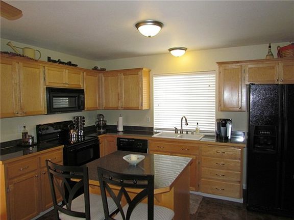 2nd image of 16118 88th Ave E