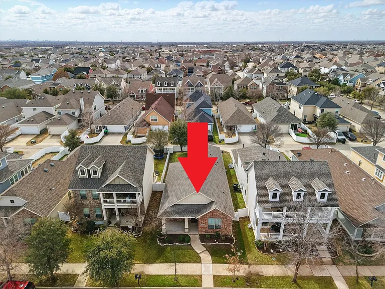924 Charleston Ln — Photo 29