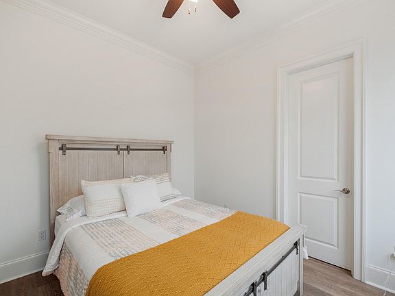 2nd image of 2105-2107 Erato St