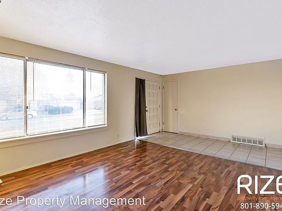 4th image of 4517 W Palmer Dr