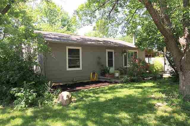 2739  Bonanza Lawrence, KS listing photo #1