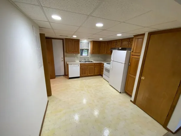2712 Independence, 2712 Independence St APT 5, Cape Girardeau, MO 63701