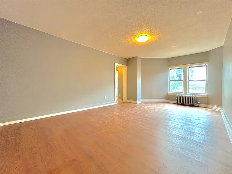61 East Ave S #5 — Photo 2