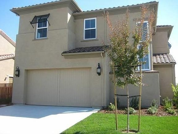 3rd image of 18290 Serra Pl