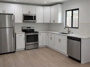 1744 Carmona Ave #4, Los Angeles, CA 90019