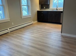 11 Second School St #2, Bristol, RI 02809