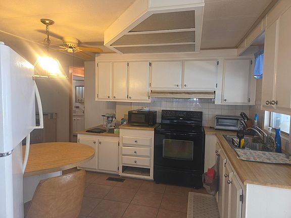 5th image of 7029 SE Congress Street