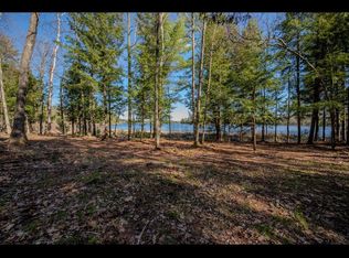 19 Memory Ln, Eagle River, WI 54521
