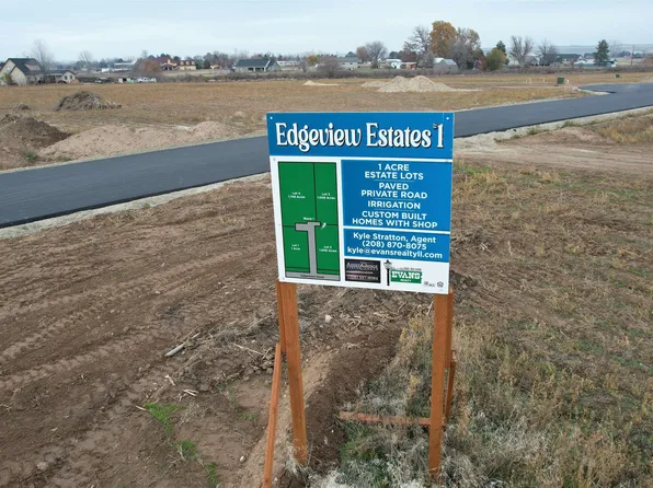 1 Mantle Ln, Emmett, ID 83617